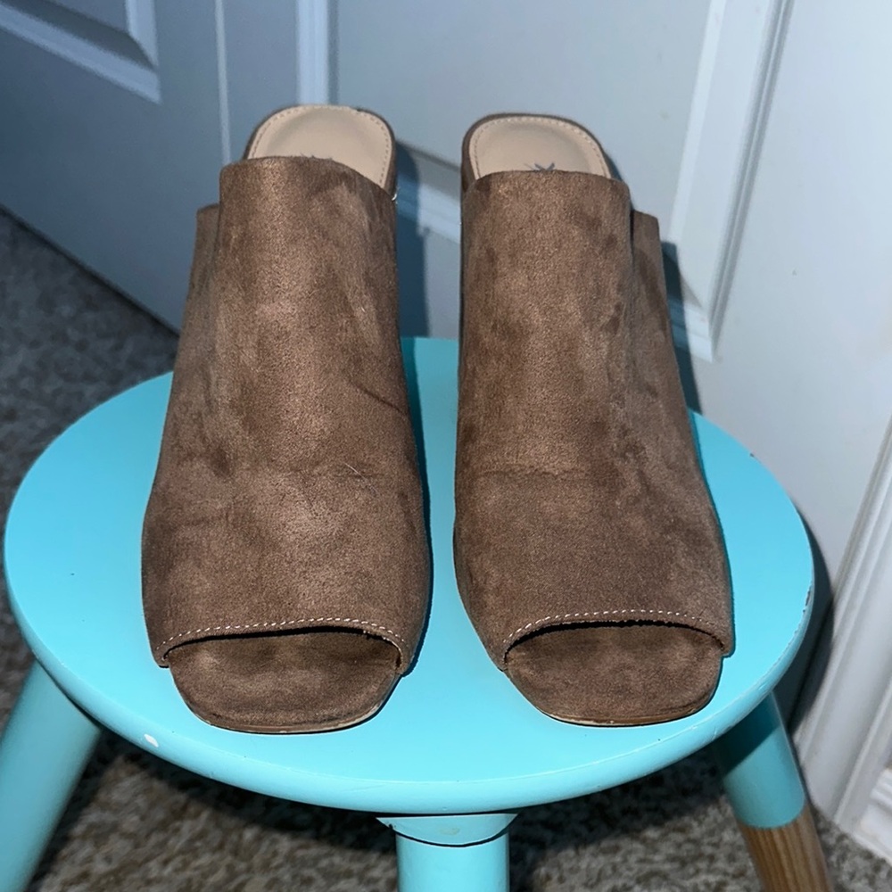 Tan peep toe heels